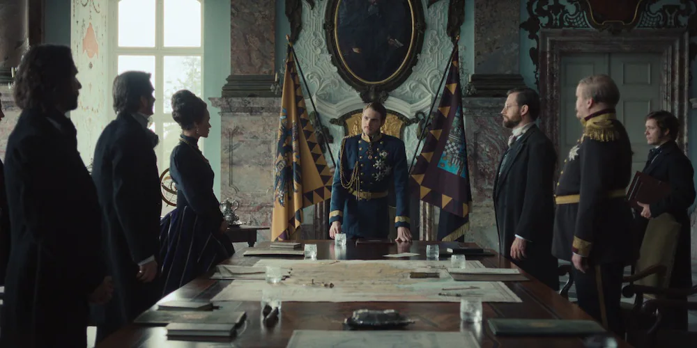 Scene from The Empress Season 2 showing the imperial court